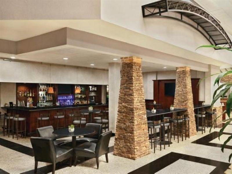 Radisson Hotel Fort Worth North-Fossil Creek Екстериор снимка
