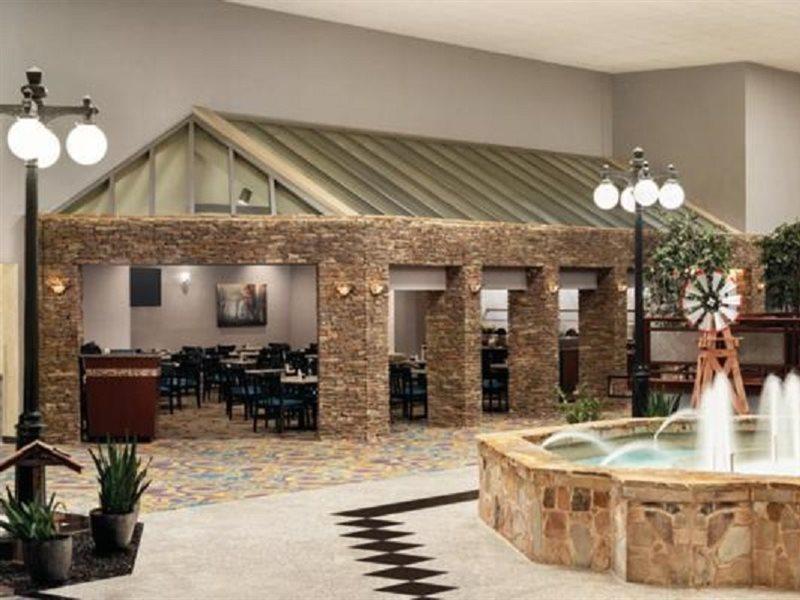 Radisson Hotel Fort Worth North-Fossil Creek Екстериор снимка