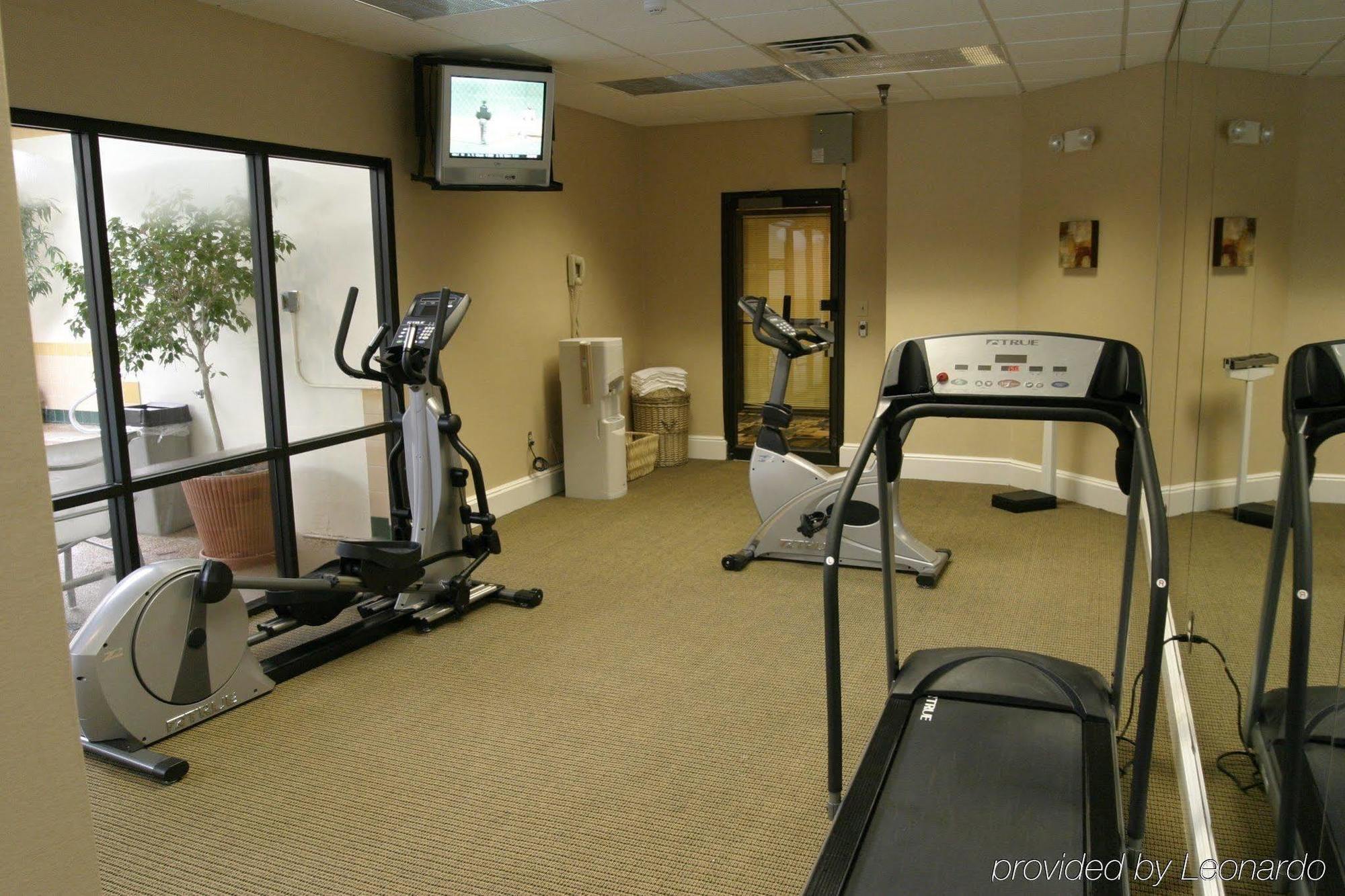 Radisson Hotel Fort Worth North-Fossil Creek Екстериор снимка